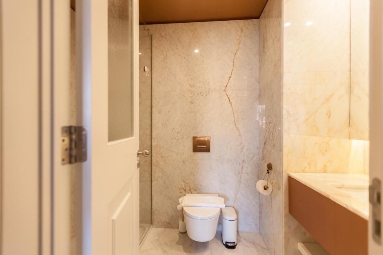 Flh Praca Rossio Exquisite Apartment With View Лиссабон Экстерьер фото